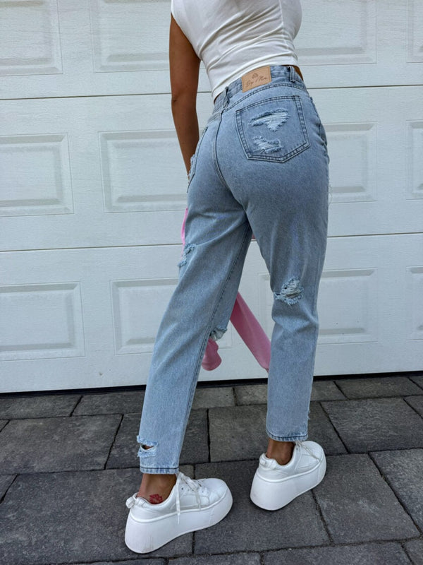 Jasnoniebieski jeansy mom fit, tył