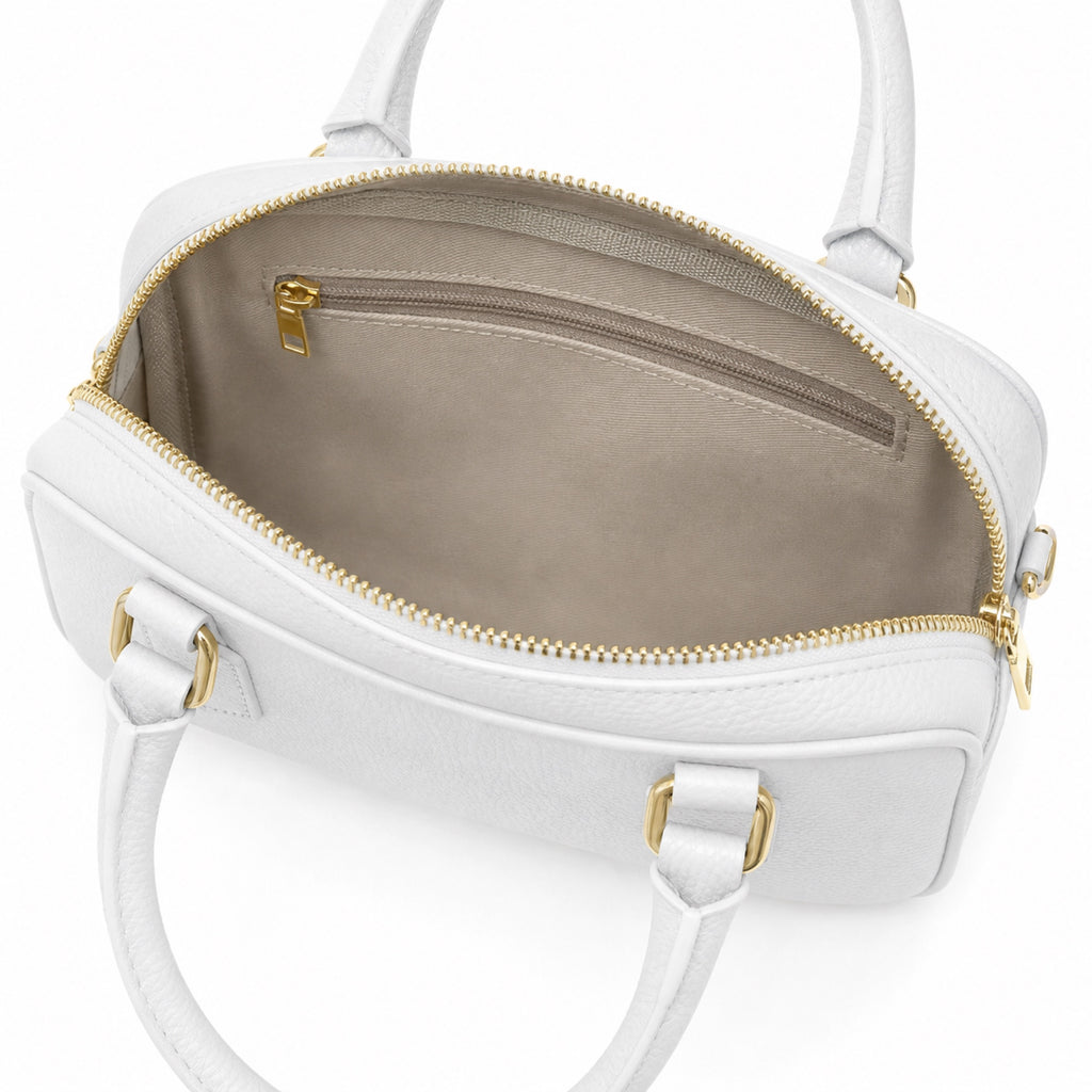 Biały torebka skórzana mini bostonka z paskiem crossbody, wnetrze i kieszen na zamek