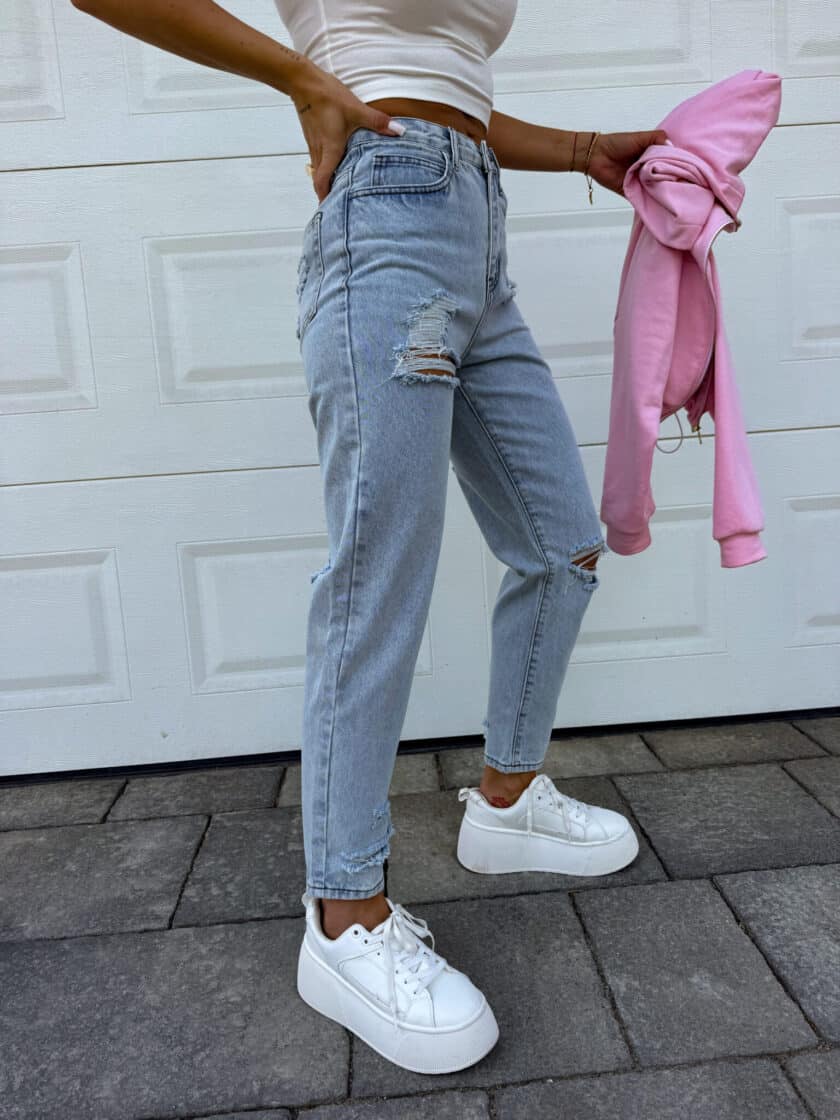 Jasnoniebieski jeansy mom fit, ujęcie 6